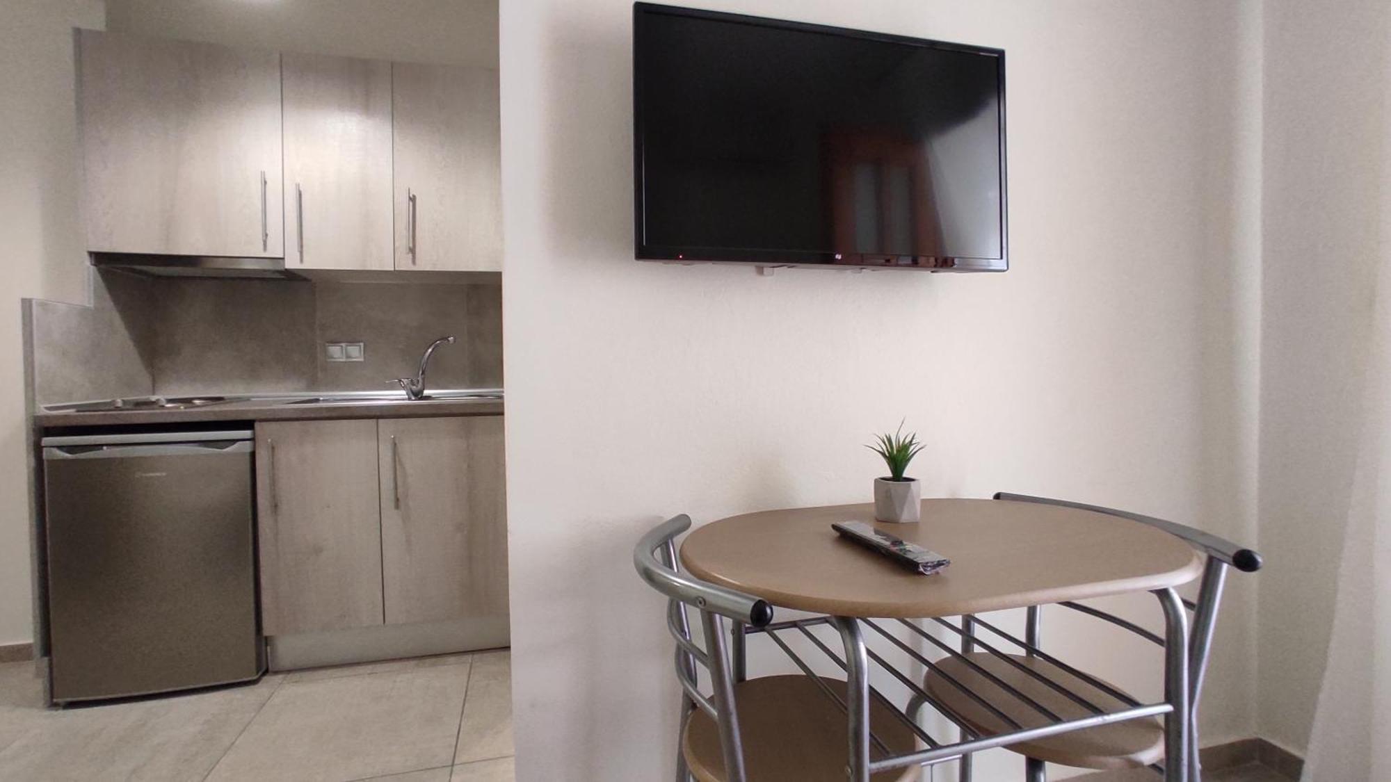 Apartments Bella Casa ปาราเลียกาเตอรีนิส ภายนอก รูปภาพ